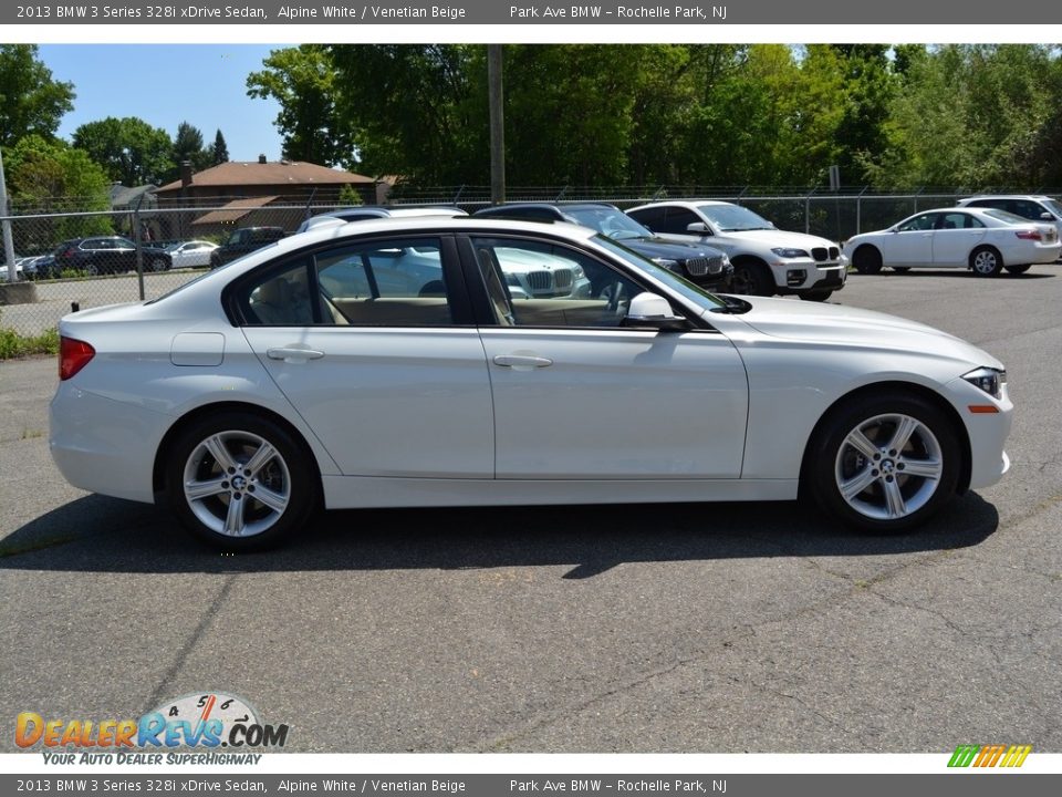 2013 BMW 3 Series 328i xDrive Sedan Alpine White / Venetian Beige Photo #2