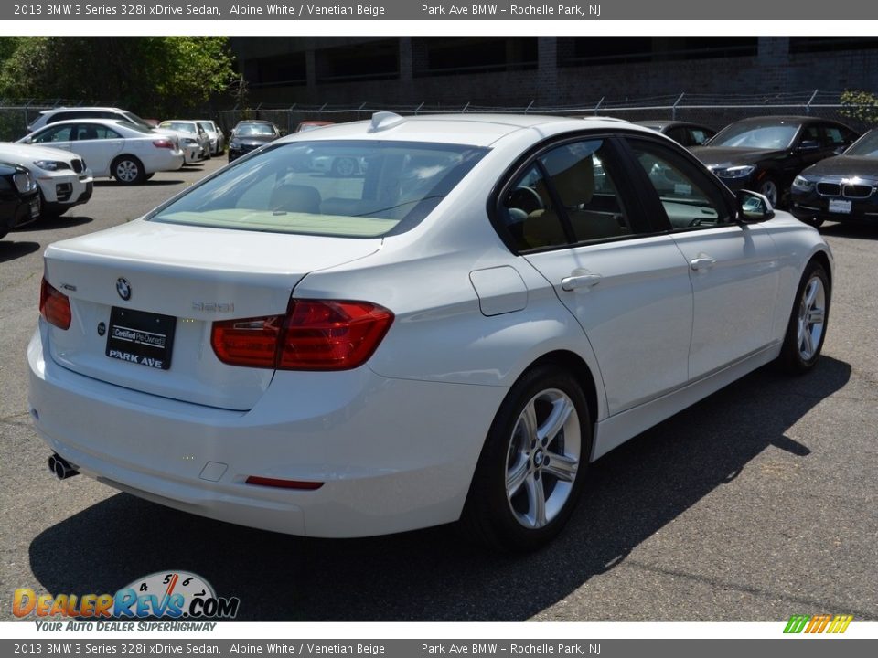 2013 BMW 3 Series 328i xDrive Sedan Alpine White / Venetian Beige Photo #3