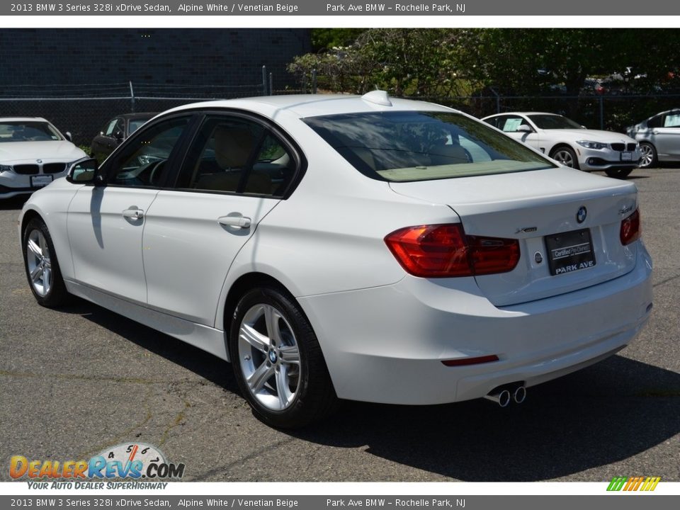 2013 BMW 3 Series 328i xDrive Sedan Alpine White / Venetian Beige Photo #5