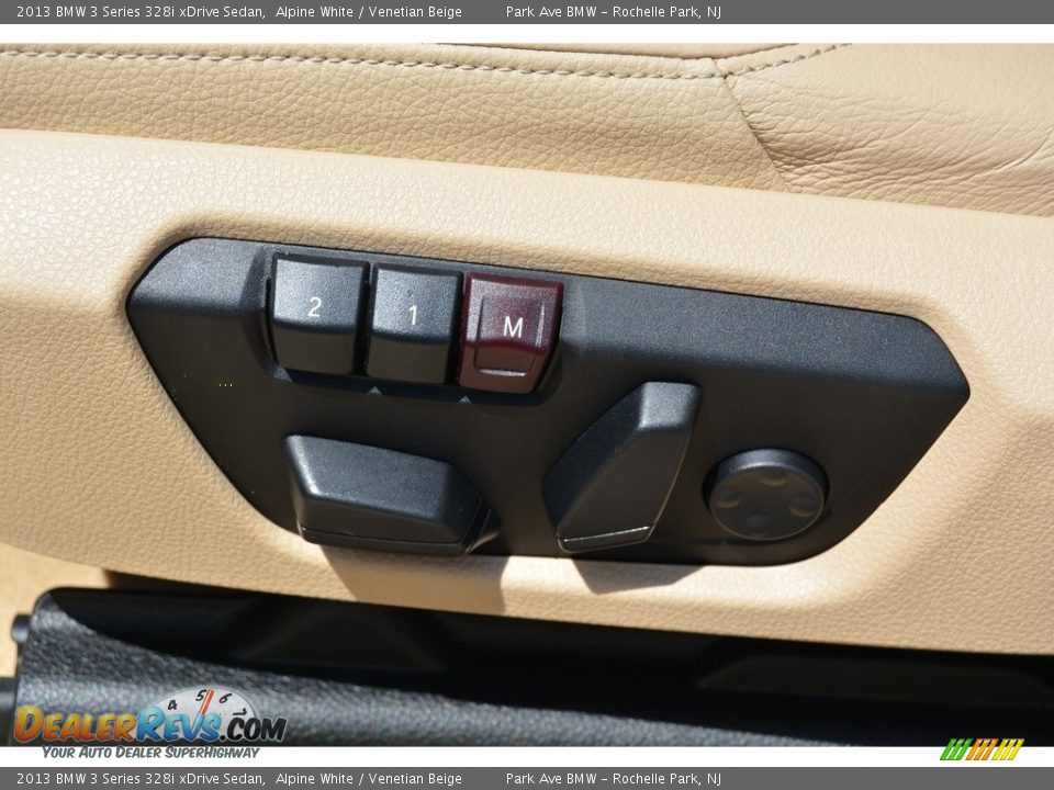 2013 BMW 3 Series 328i xDrive Sedan Alpine White / Venetian Beige Photo #13