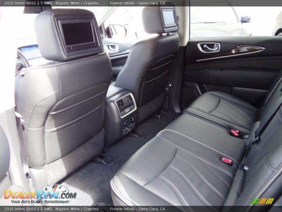 2015 Infiniti QX60 3.5 AWD Majestic White / Graphite Photo #30