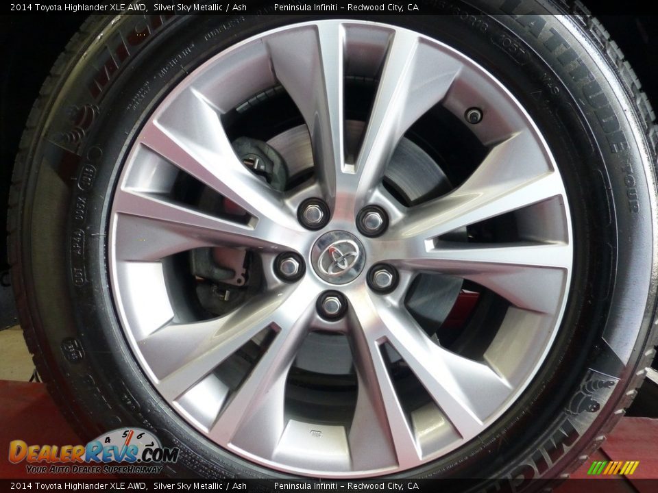 2014 Toyota Highlander XLE AWD Silver Sky Metallic / Ash Photo #11