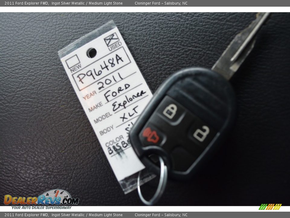 2011 Ford Explorer FWD Ingot Silver Metallic / Medium Light Stone Photo #22