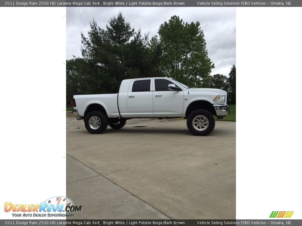 2011 Dodge Ram 2500 HD Laramie Mega Cab 4x4 Bright White / Light Pebble Beige/Bark Brown Photo #1