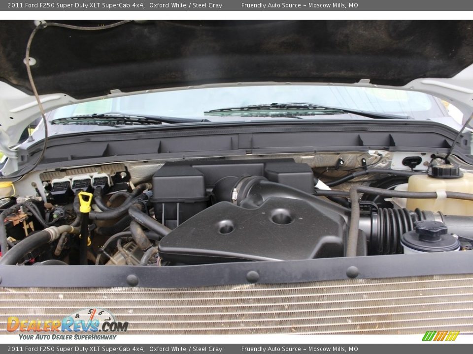 2011 Ford F250 Super Duty XLT SuperCab 4x4 Oxford White / Steel Gray Photo #24