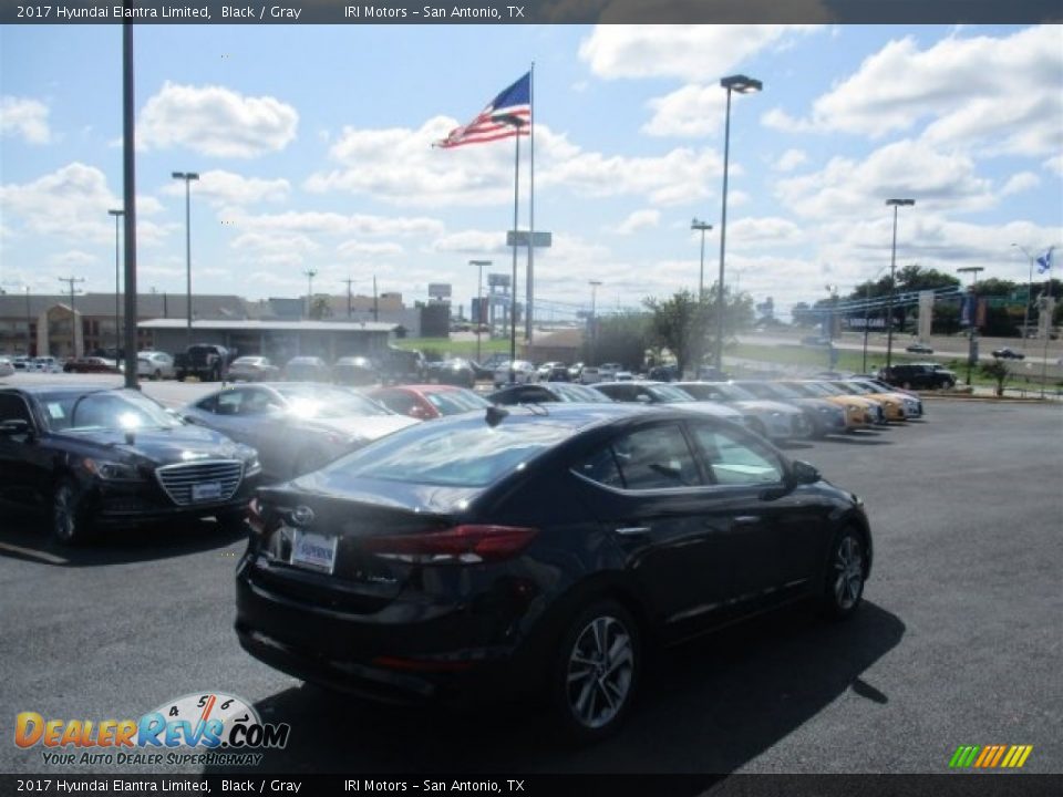 2017 Hyundai Elantra Limited Black / Gray Photo #7