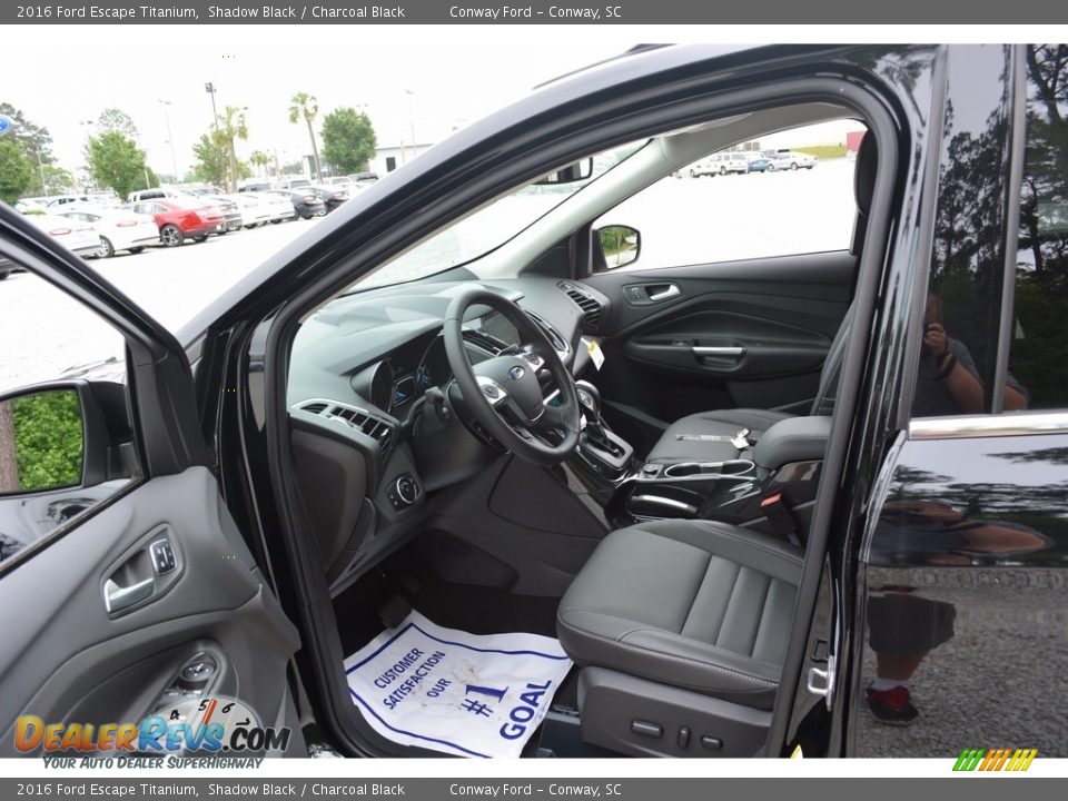 2016 Ford Escape Titanium Shadow Black / Charcoal Black Photo #17