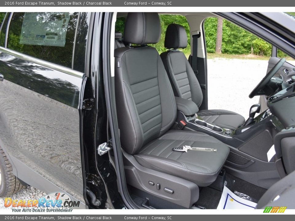 2016 Ford Escape Titanium Shadow Black / Charcoal Black Photo #24