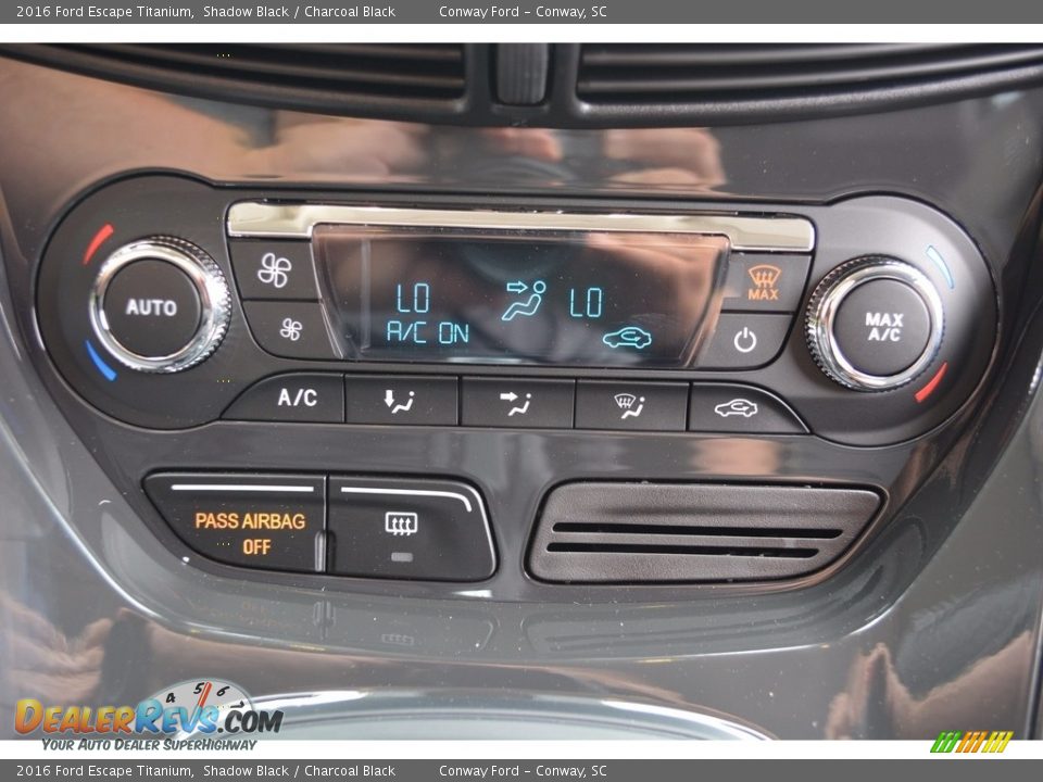 2016 Ford Escape Titanium Shadow Black / Charcoal Black Photo #32