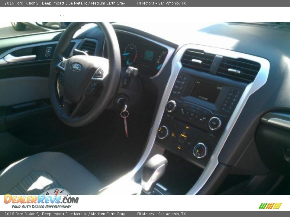 2016 Ford Fusion S Deep Impact Blue Metallic / Medium Earth Gray Photo #17
