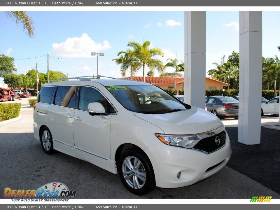 2013 Nissan Quest 3.5 LE Pearl White / Gray Photo #1