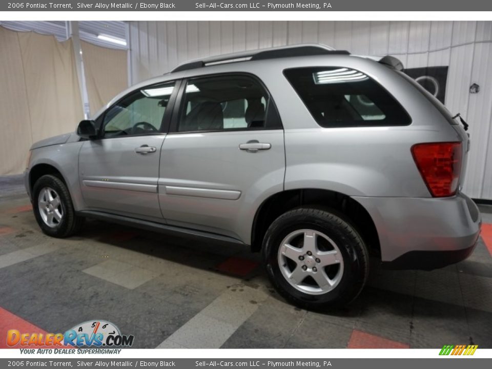 2006 Pontiac Torrent Silver Alloy Metallic / Ebony Black Photo #11