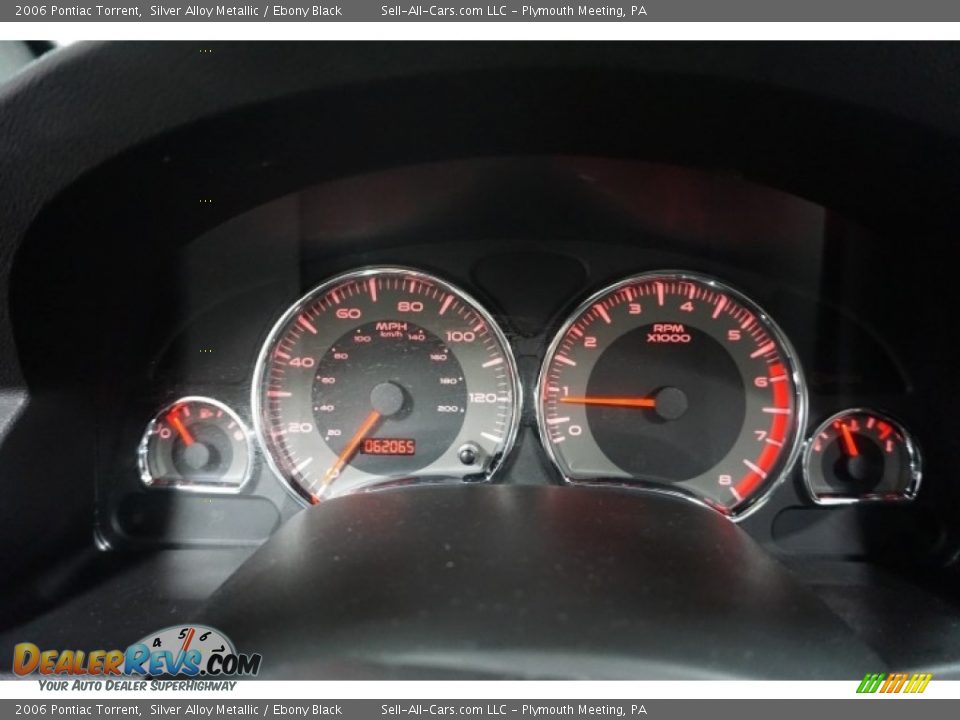 2006 Pontiac Torrent Silver Alloy Metallic / Ebony Black Photo #30