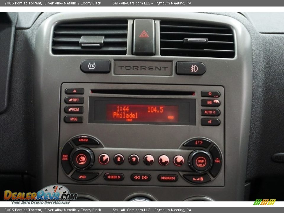 2006 Pontiac Torrent Silver Alloy Metallic / Ebony Black Photo #33