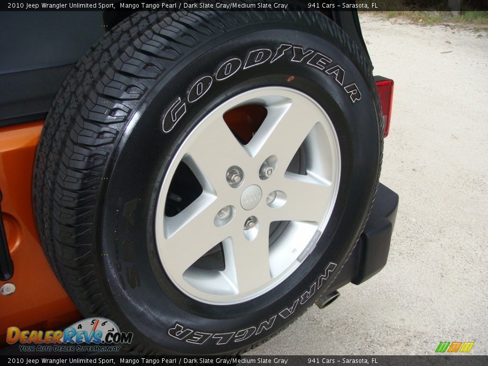 2010 Jeep Wrangler Unlimited Sport Mango Tango Pearl / Dark Slate Gray/Medium Slate Gray Photo #15