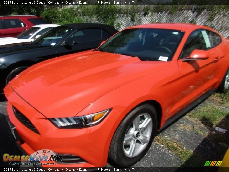 Front 3/4 View of 2016 Ford Mustang V6 Coupe Photo #2