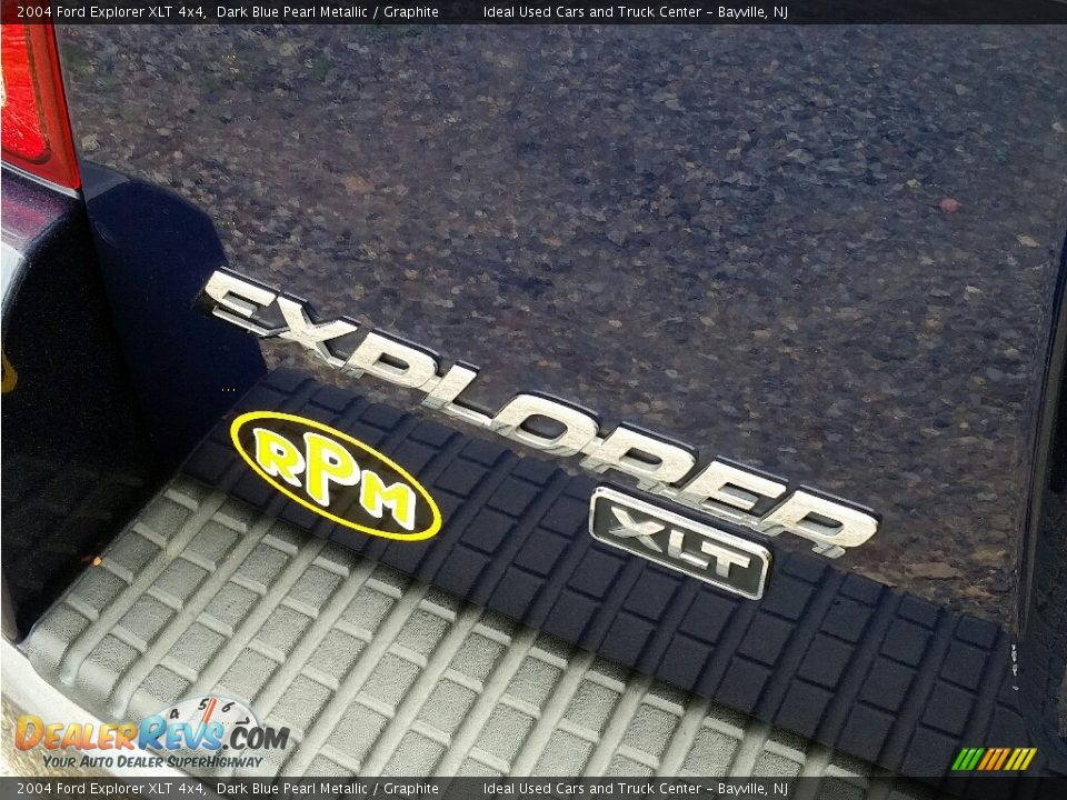 2004 Ford Explorer XLT 4x4 Dark Blue Pearl Metallic / Graphite Photo #25