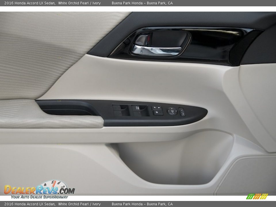2016 Honda Accord LX Sedan White Orchid Pearl / Ivory Photo #7