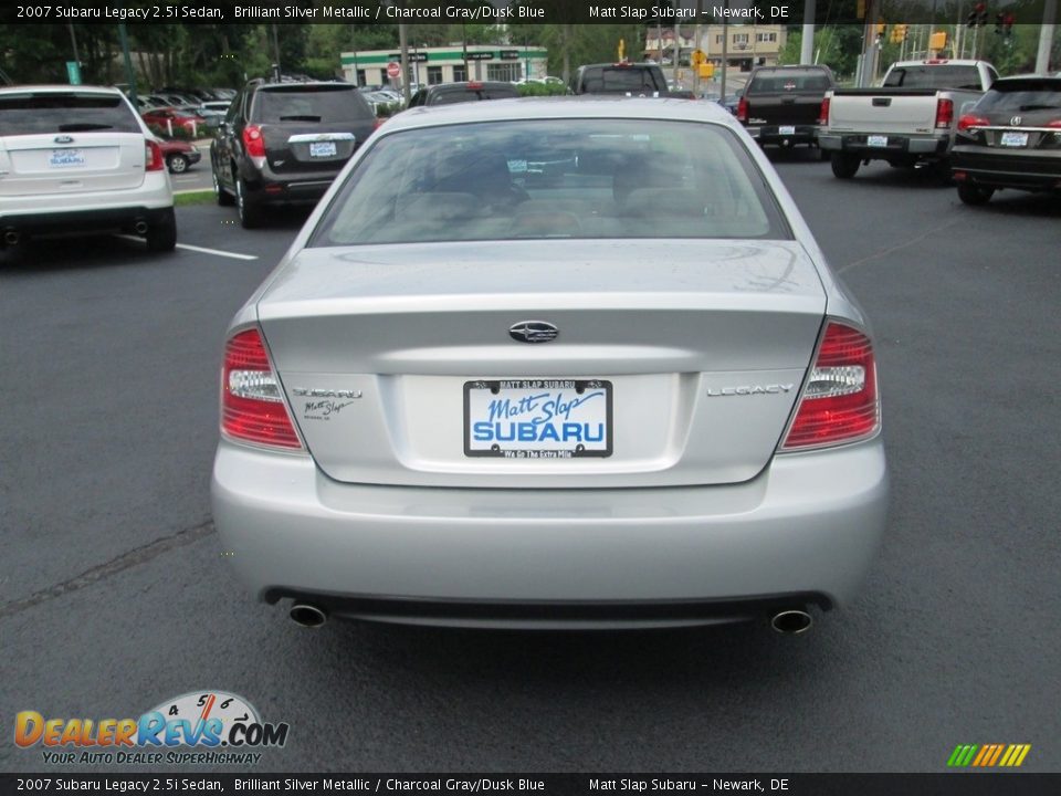 2007 Subaru Legacy 2.5i Sedan Brilliant Silver Metallic / Charcoal Gray/Dusk Blue Photo #7