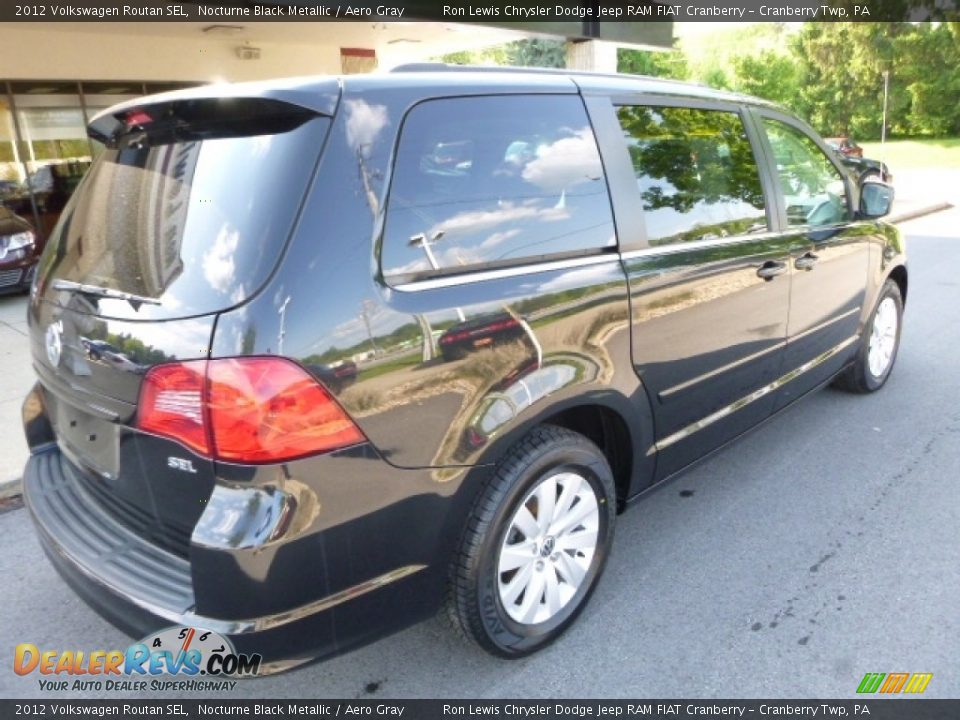 2012 Volkswagen Routan SEL Nocturne Black Metallic / Aero Gray Photo #2