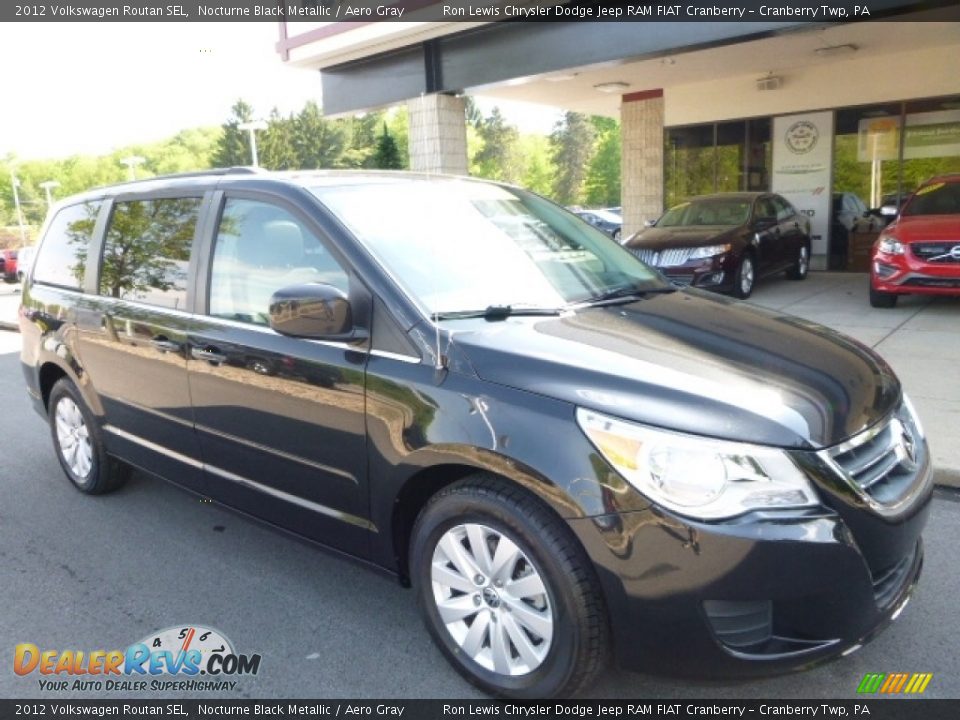 2012 Volkswagen Routan SEL Nocturne Black Metallic / Aero Gray Photo #8