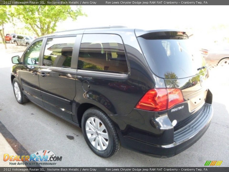 2012 Volkswagen Routan SEL Nocturne Black Metallic / Aero Gray Photo #12