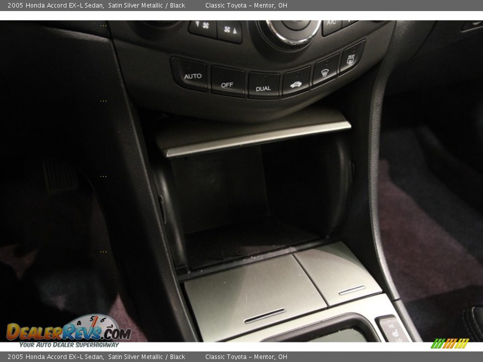 2005 Honda Accord EX-L Sedan Satin Silver Metallic / Black Photo #9