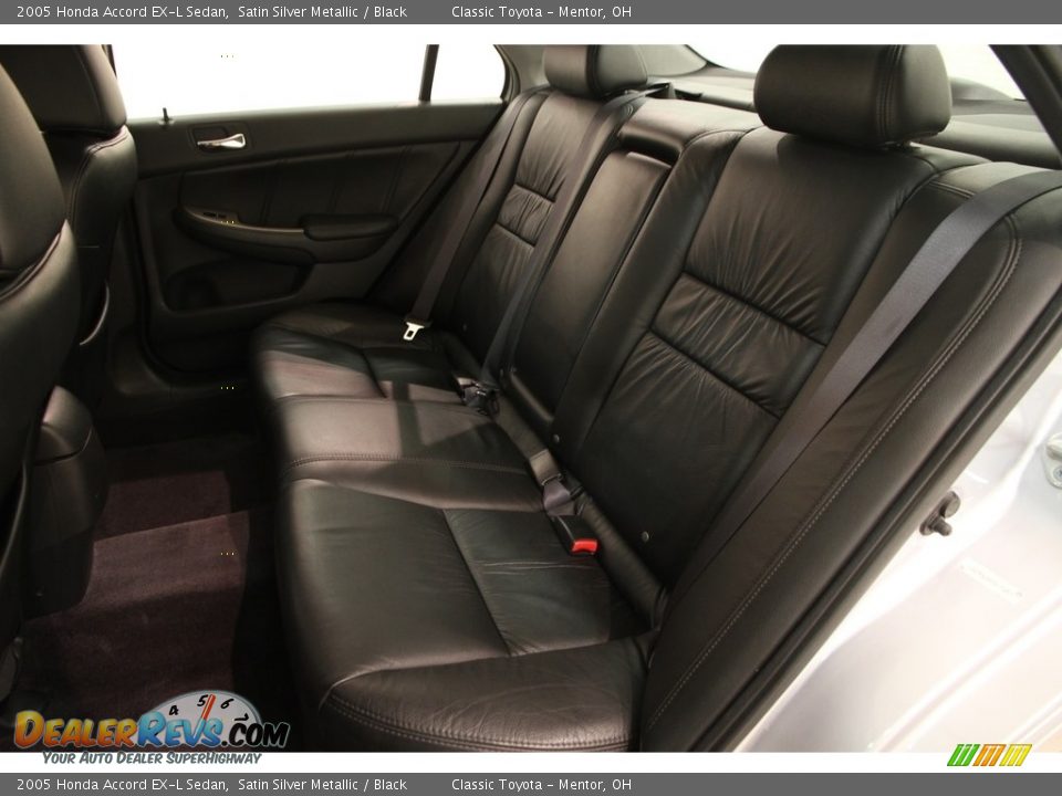 2005 Honda Accord EX-L Sedan Satin Silver Metallic / Black Photo #14