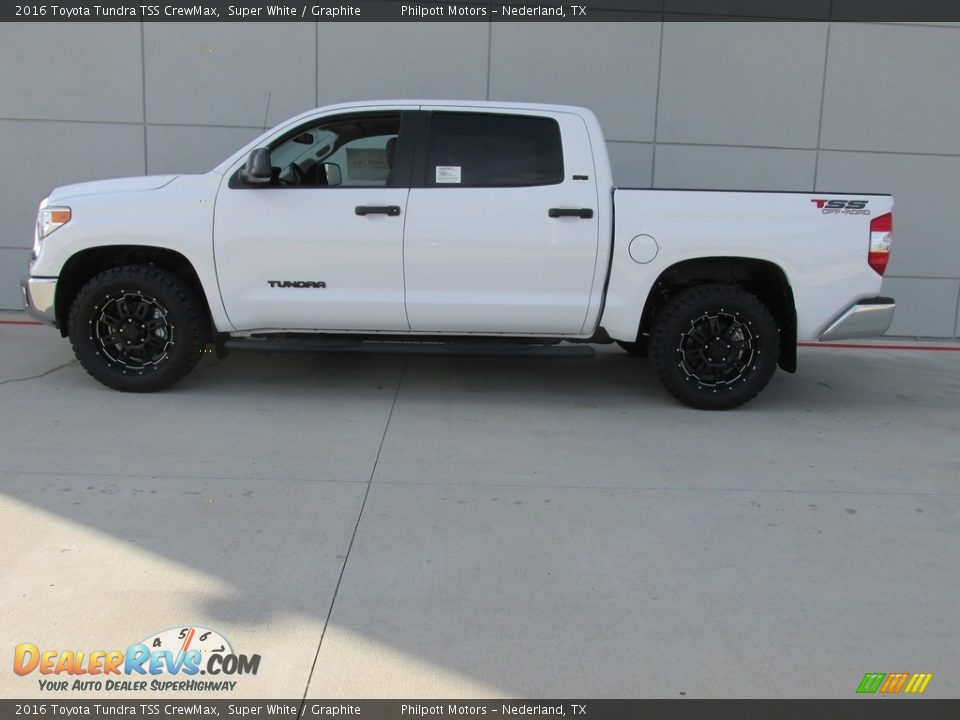 2016 Toyota Tundra TSS CrewMax Super White / Graphite Photo #6