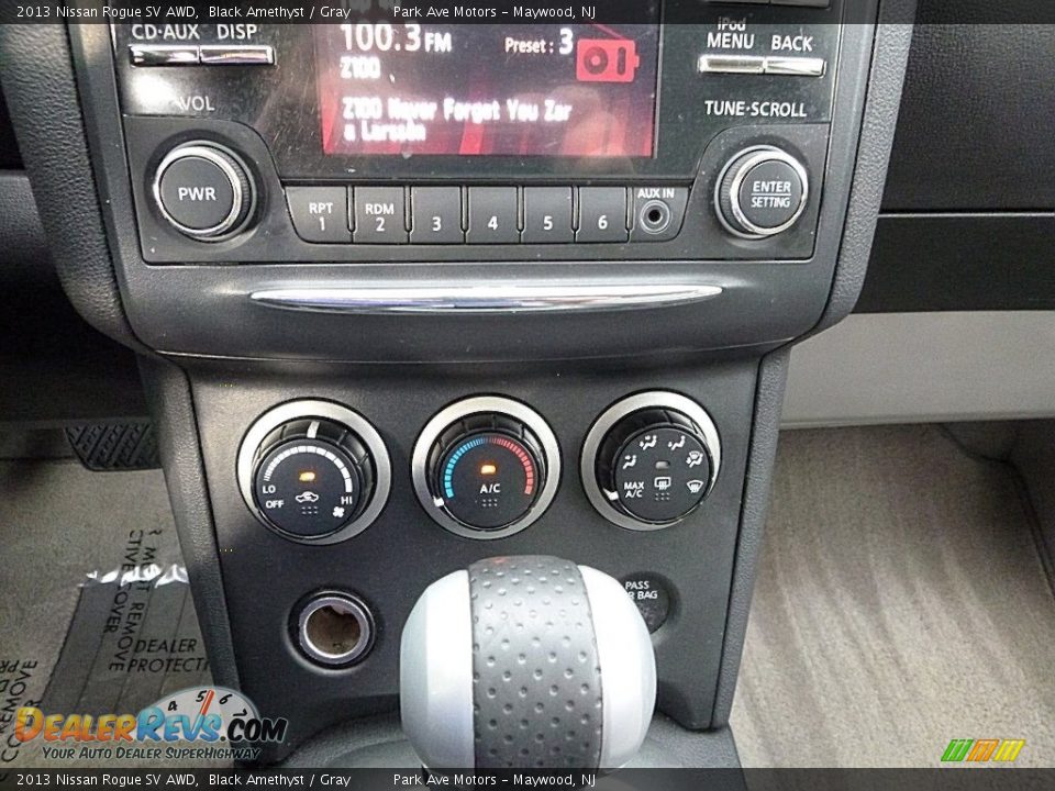 2013 Nissan Rogue SV AWD Black Amethyst / Gray Photo #28