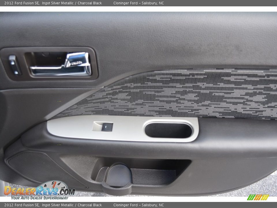 2012 Ford Fusion SE Ingot Silver Metallic / Charcoal Black Photo #15