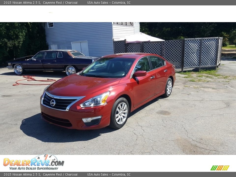 2015 Nissan Altima 2.5 S Cayenne Red / Charcoal Photo #1