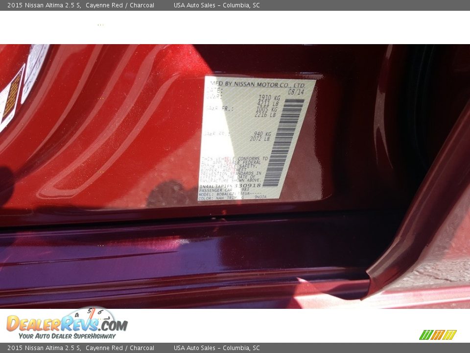 2015 Nissan Altima 2.5 S Cayenne Red / Charcoal Photo #17