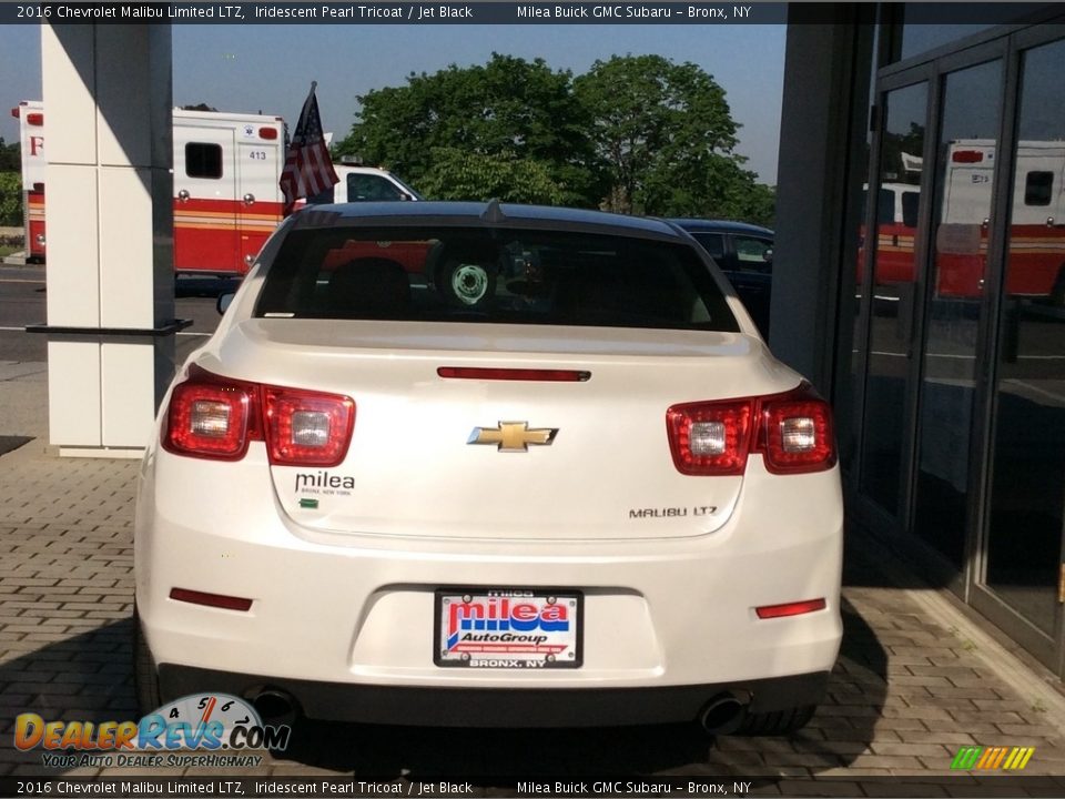 2016 Chevrolet Malibu Limited LTZ Iridescent Pearl Tricoat / Jet Black Photo #5