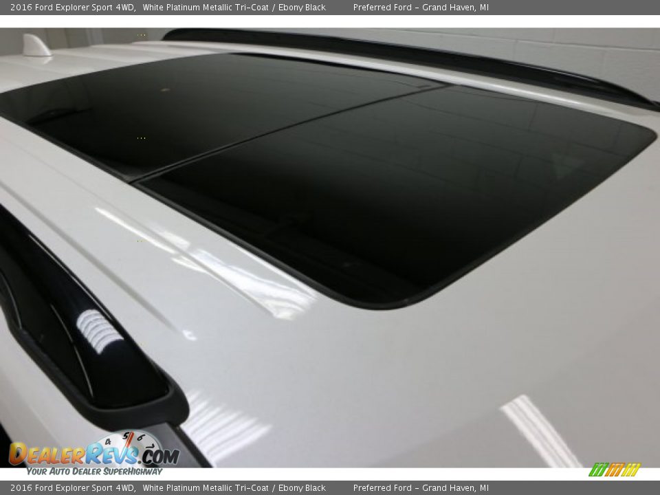2016 Ford Explorer Sport 4WD White Platinum Metallic Tri-Coat / Ebony Black Photo #10