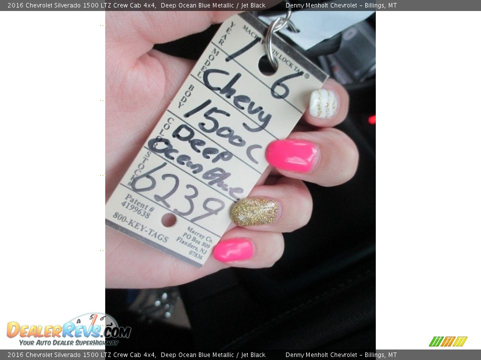 2016 Chevrolet Silverado 1500 LTZ Crew Cab 4x4 Deep Ocean Blue Metallic / Jet Black Photo #18