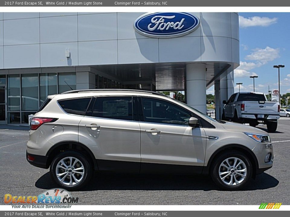 2017 Ford Escape SE White Gold / Medium Light Stone Photo #2
