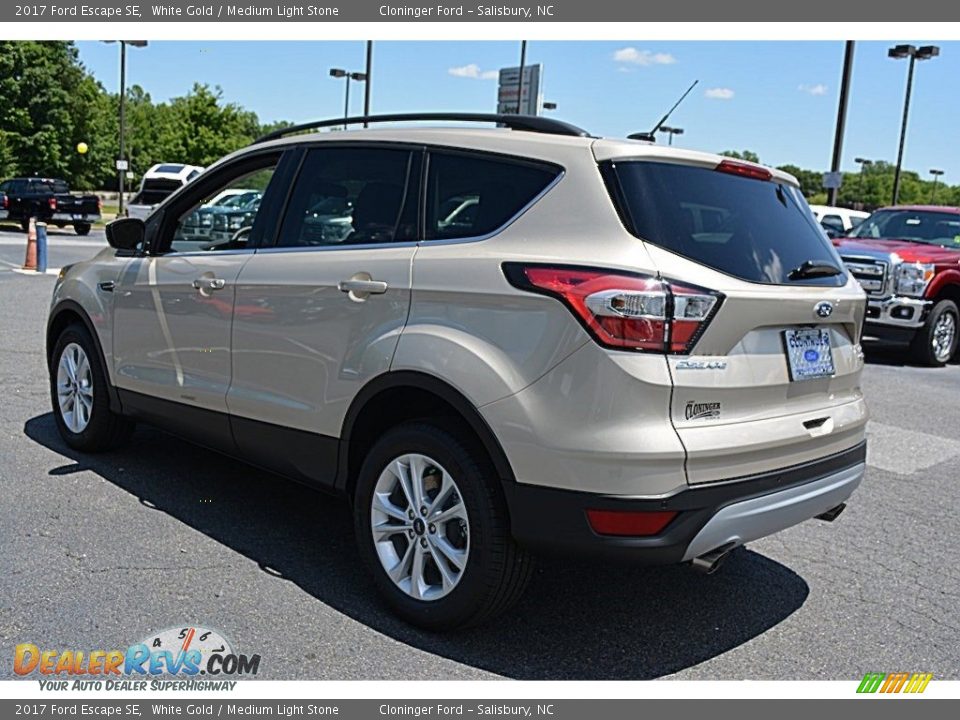 2017 Ford Escape SE White Gold / Medium Light Stone Photo #21