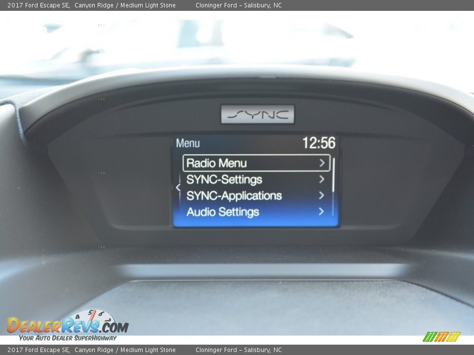 2017 Ford Escape SE Canyon Ridge / Medium Light Stone Photo #11