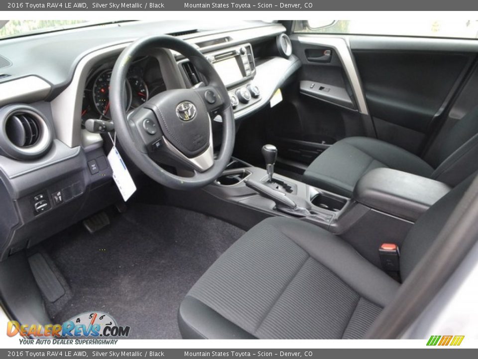 Black Interior - 2016 Toyota RAV4 LE AWD Photo #5