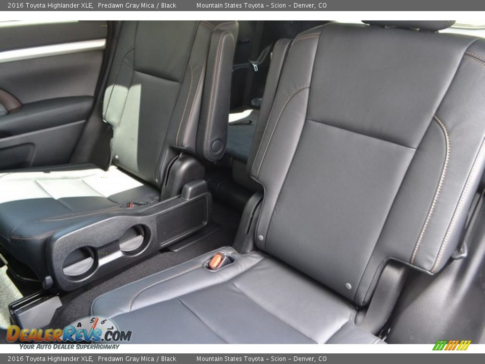 2016 Toyota Highlander XLE Predawn Gray Mica / Black Photo #7