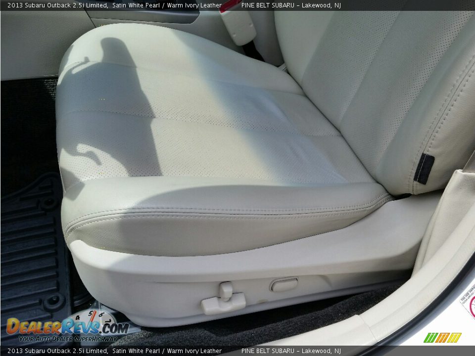 2013 Subaru Outback 2.5i Limited Satin White Pearl / Warm Ivory Leather Photo #17