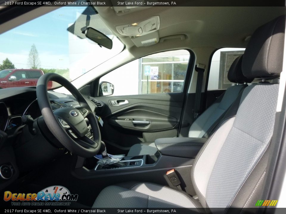 2017 Ford Escape SE 4WD Oxford White / Charcoal Black Photo #11