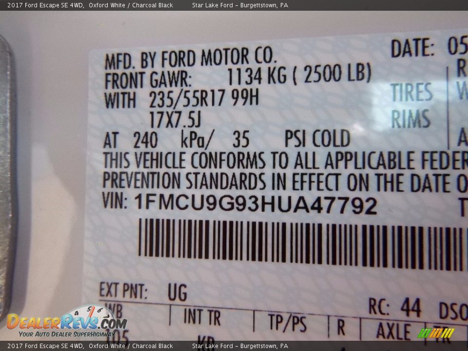 2017 Ford Escape SE 4WD Oxford White / Charcoal Black Photo #15