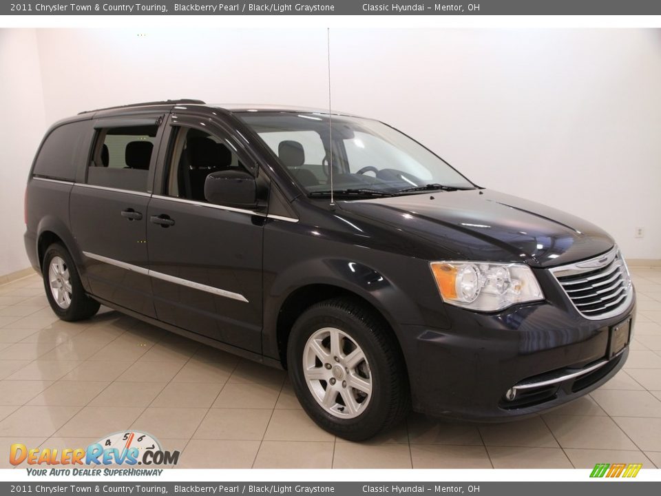 2011 Chrysler Town & Country Touring Blackberry Pearl / Black/Light Graystone Photo #1