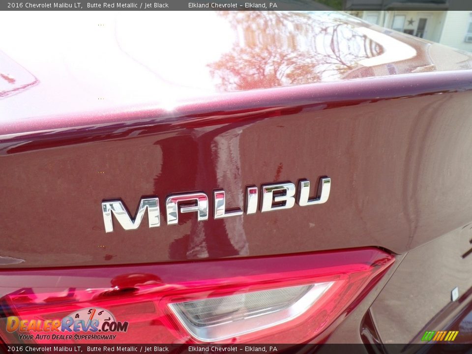 2016 Chevrolet Malibu LT Butte Red Metallic / Jet Black Photo #11