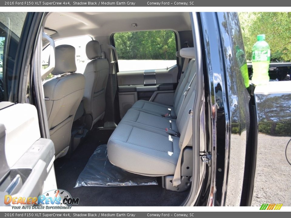 2016 Ford F150 XLT SuperCrew 4x4 Shadow Black / Medium Earth Gray Photo #21