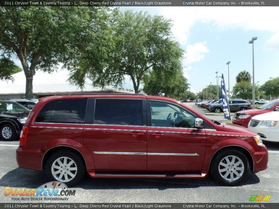 2011 Chrysler Town & Country Touring - L Deep Cherry Red Crystal Pearl / Black/Light Graystone Photo #12