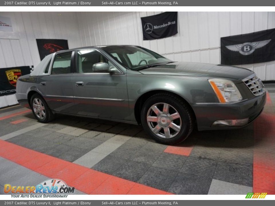 2007 Cadillac DTS Luxury II Light Platinum / Ebony Photo #6
