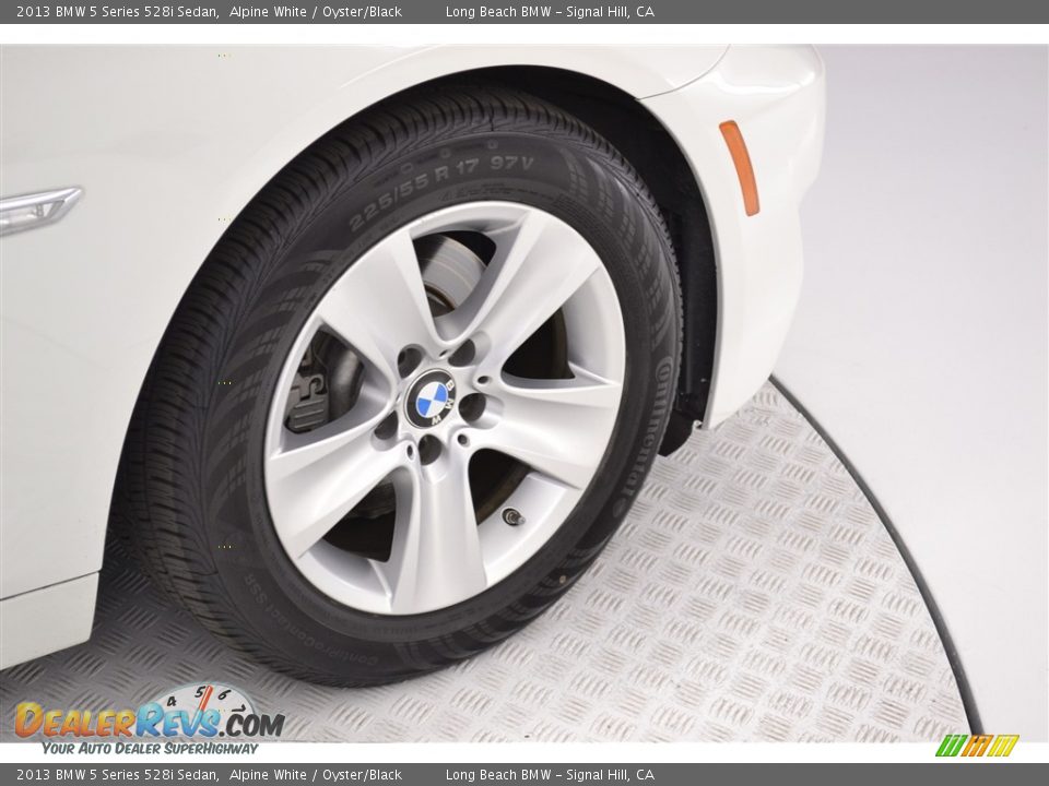 2013 BMW 5 Series 528i Sedan Alpine White / Oyster/Black Photo #9
